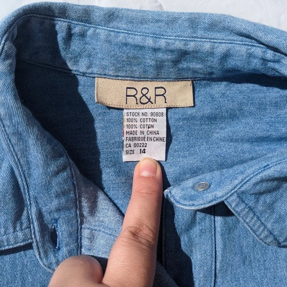 Vintage R&R Denim Style Shirt with Button Front - Size 14 - 100% Cotton - Picture 5 of 8